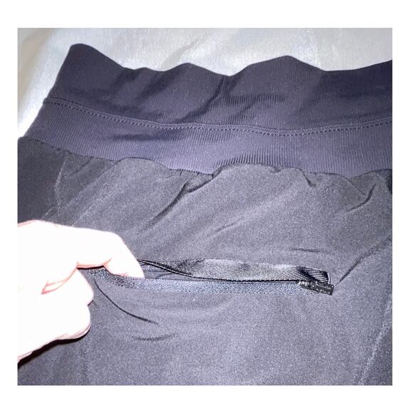 Athleta Nolita Wide Leg Pant - Women's Size 26 - Lots of Stretch & Tuxedo Stripe - Picture 6 of 12